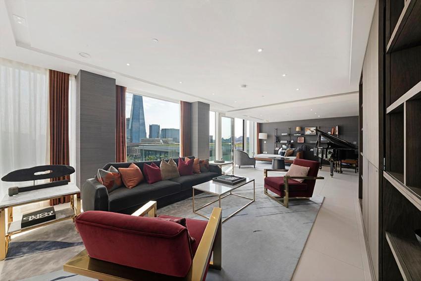River Thames Duplex Penthouse Londra