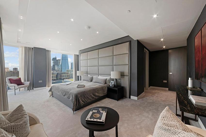 River Thames Duplex Penthouse Londra